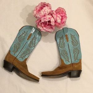 1883 Women’s Lucchese pointed two cowboy boots